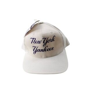 Vintage New York Yankees Baseball Cap Beige Embroidered Logo Adjustable Snapback